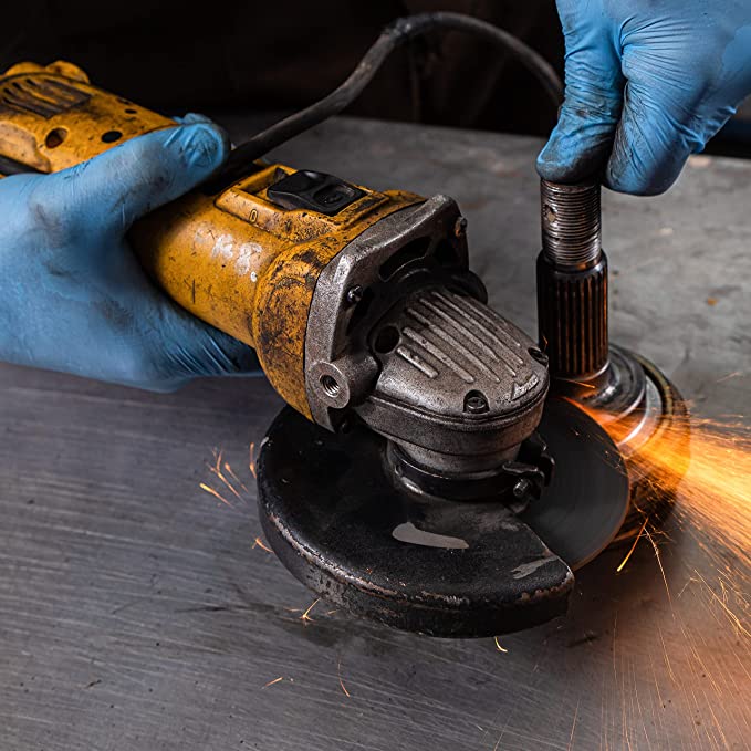 use can someone is using our gloves in mechanic services